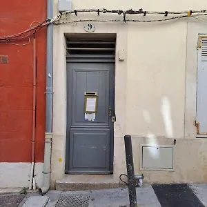https://au-coeur-du-panier-vieux-port.fr-provencehotel.com