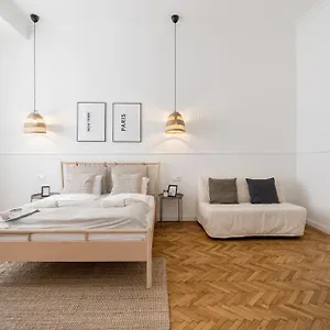  Apartamento The White House